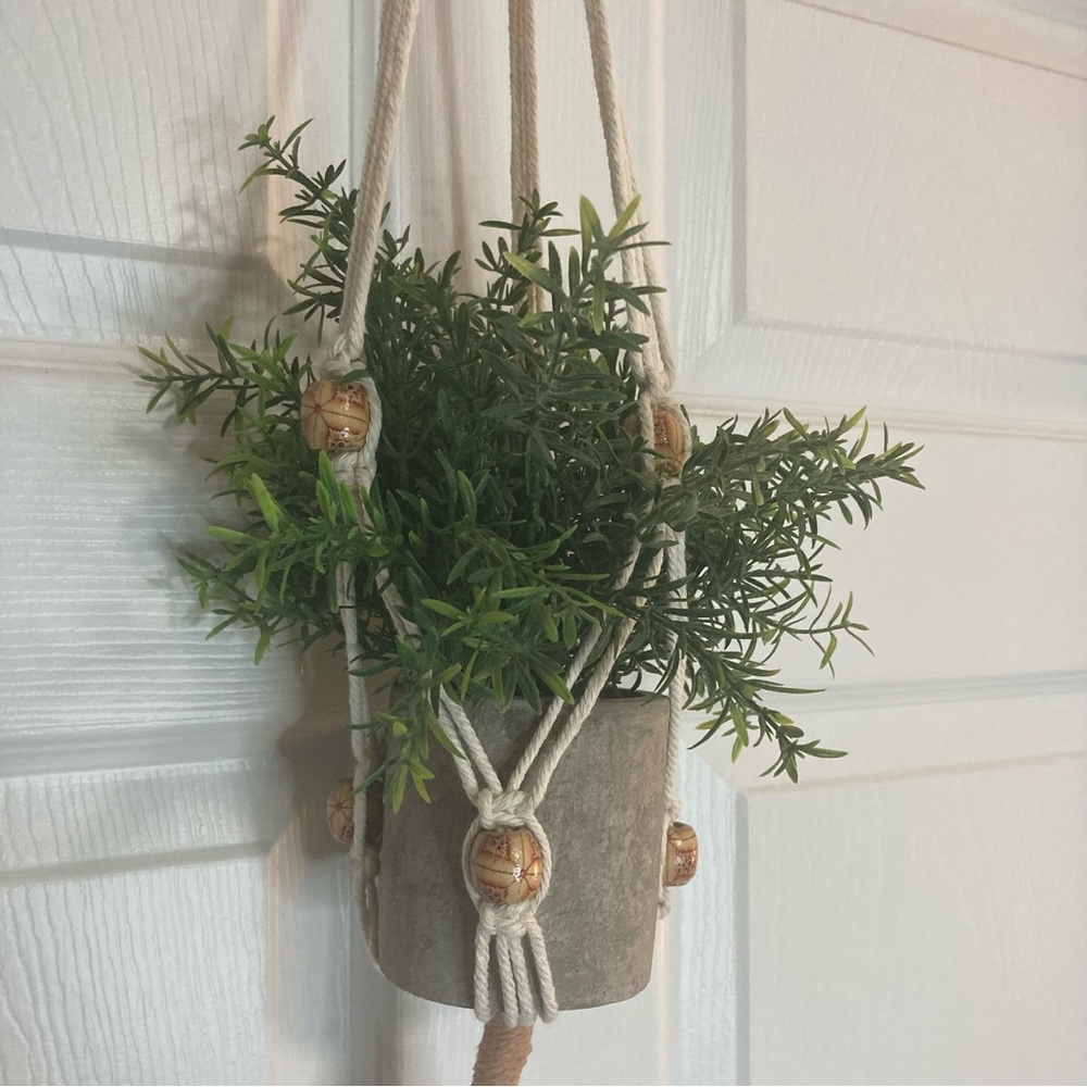Macramé Plant Hanger - Sm/Md pot